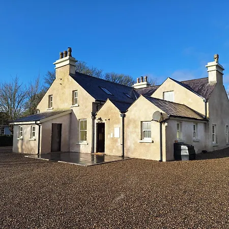 Historic Luxury House * Corofin (Clare)