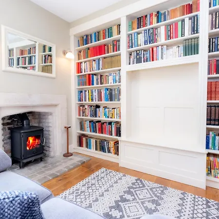 Historic Luxury House * Corofin (Clare)