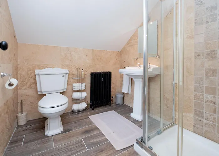 Historic Luxury House * Corofin (Clare)