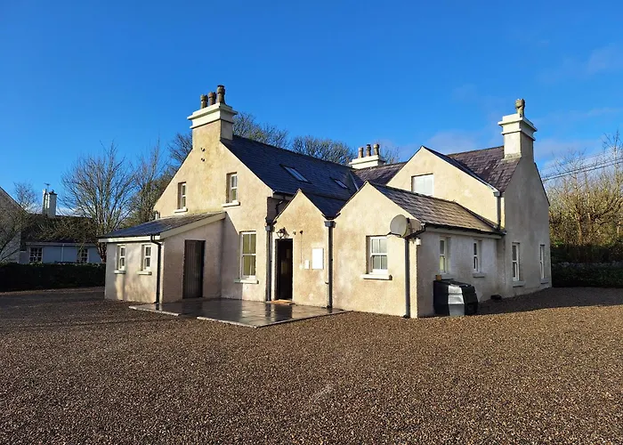 Historic Luxury House * Corofin (Clare)