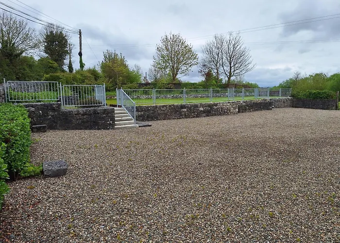 Historic Luxury House Ferienhaus Corofin (Clare)